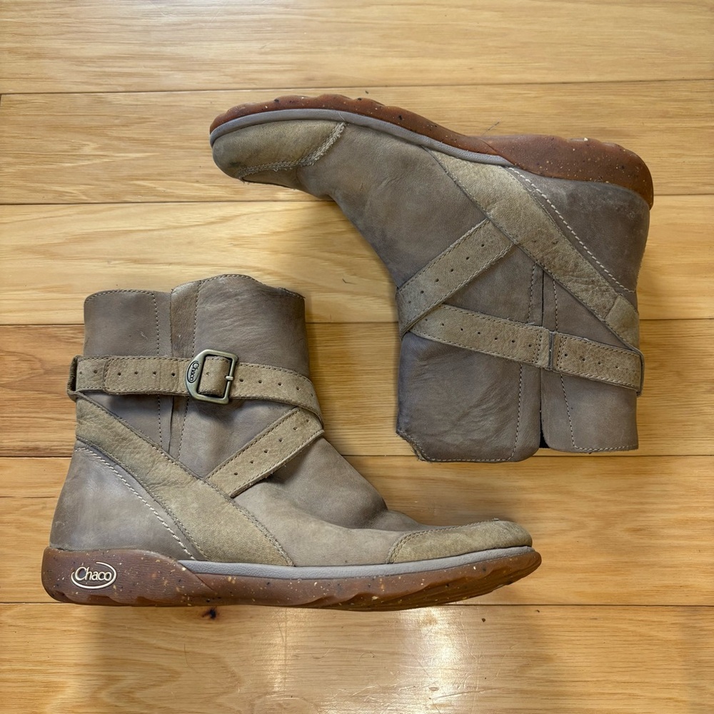 Chaco Skye Ankle Boots Womens Sz 7 Tan Leather Adjustable Hiking